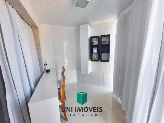 Imagem Apartamento de 130M² com 4 suítes, 2 vagas de garagem, prédio com área de lazer, Praia do morro, Guarapari-ES.