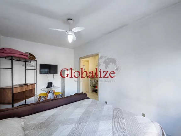Imagem Apartamento mobiliado, frente mar para locação em Santos por $ 2.200,00 Pacote.