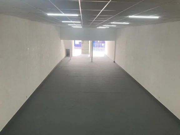 Imagem Galpão, 320 m² - venda por R$ 2.200.000,00 ou aluguel por R$ 14.588,00/mês - Centro - Suzano/SP