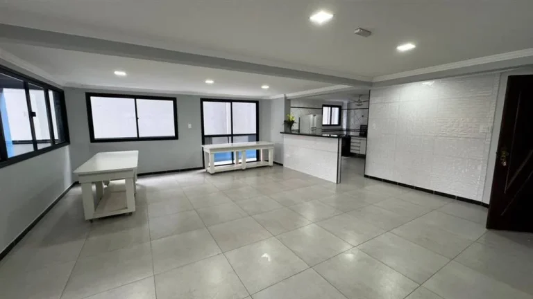 Imagem APARTAMENTO COM 81.22 m² - FORTE - PRAIA GRANDE SP