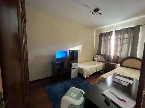 Imagem Casa no Grogotó, próximo ao centro, 3 Quartos 1 Suíte à Venda