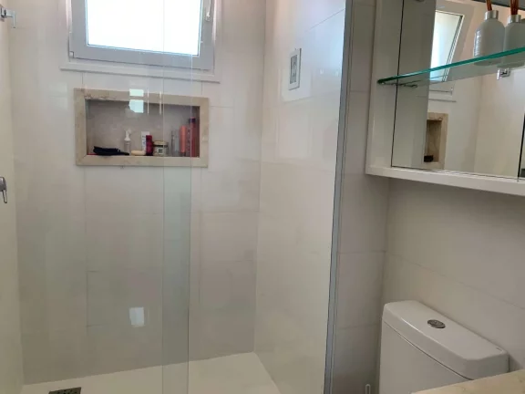 Imagem Apartamento Mobiliado à Venda,122m2, 3 Suítes, 3 Vagas, Agronômica, Florianópolis/SC