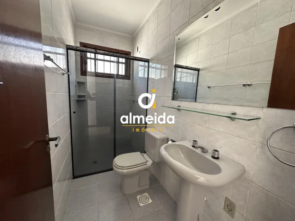 Imagem CASA EXCELENTE EM BAIRRO NOBRE