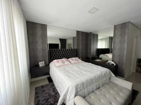 Imagem Apartamento alto padrão com 3 suítes e 3 vagas de garagem em Balneário Camboriú/SC