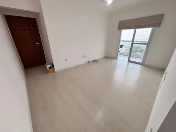 Imagem EXCELENTE OPORTUNIDADE!!! Apartamento na Aviação 2 dormitórios com 1 suíte!