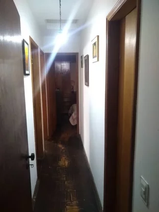 Imagem Casa Em Rua Tranquila No Parque Continental