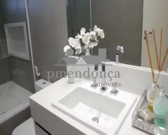 Imagem Excelente apartamento reformadíssimo na Rua Baronesa de Itú..