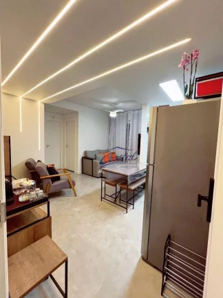 Imagem Apartamento com 2 dormitórios à venda, 49 m² por R$ 380.000,00 - Ocian - Praia Grande/SP