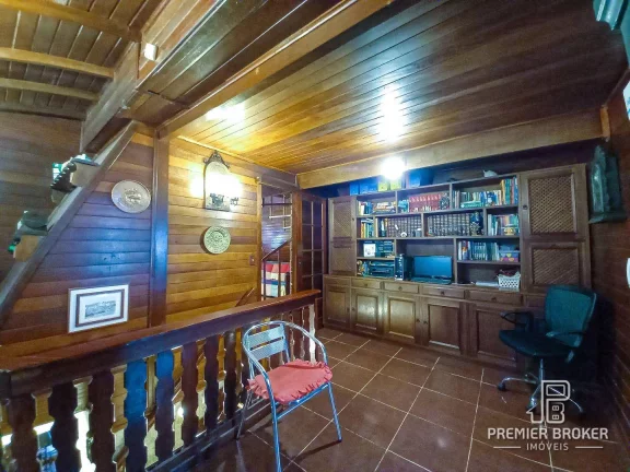 Imagem Casa à venda, 137 m² por R$ 780.000,00 - Cascata dos Amores - Teresópolis/RJ