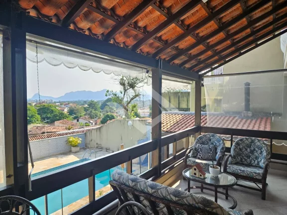 Imagem Casa Ampla à Venda no Condomínio Terral - Freguesia, Jacarepaguá