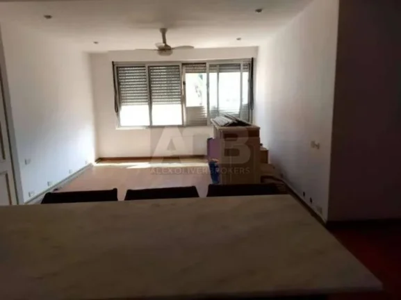 Imagem Apartamento com 4Qtos à venda em Copacabana, 337m2, 2vagas, vista mar.
