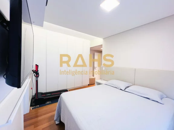 Imagem Apartamento de alto luxo na melhor região do bairro Atiradores. Com 198m², o apartamento foi total...