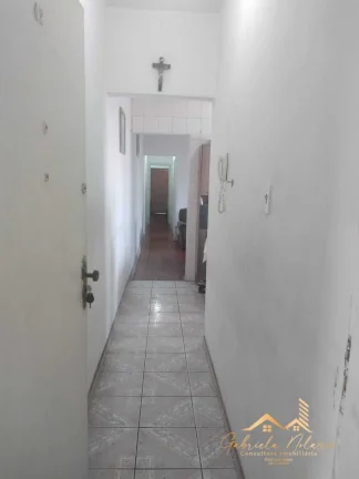 Imagem Apartamento de dois dormitórios em prédio de 3 andares