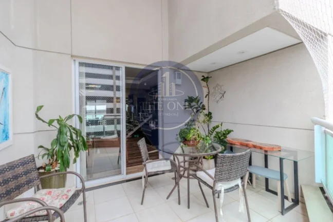 Imagem Apartamento à venda em Moema, São Paulo-SP - 2 quartos, 2 salas, 2 banheiros, 2 vagas, 70m².