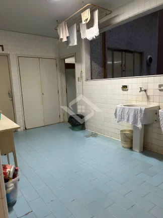 Imagem Apartamento Exclusivo em Copacabana - 330m² com 4 Quartos e 2 Vagas