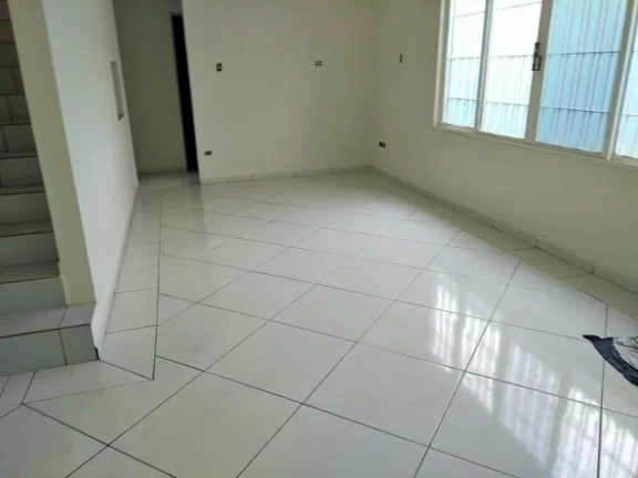 Imagem Sobrado com 3 dormitórios à venda, 153 m² por R$ 480.000,00 - Vila Figueira - Suzano/SP