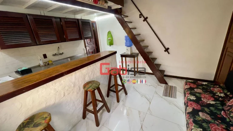 Imagem Casa com 2 dormitórios à venda, 60 m² por R$ 650.000,00 - Geribá - Armação dos Búzios/RJ