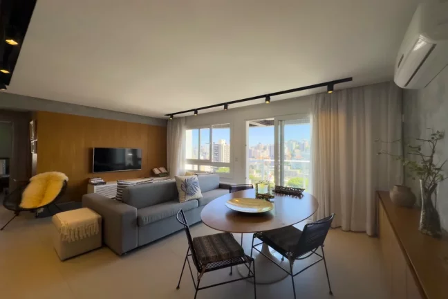 Apartamento com 2 Quartos à Venda, 75 m² em Petrópolis - Porto Alegre
