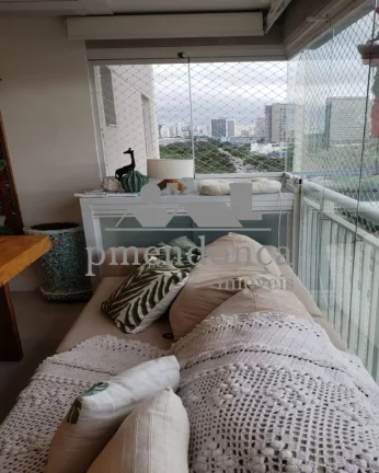 Imagem Apartamento mobiliado a venda na Barra Funda com 103m², 3 quartos ( 1 suíte ) e 2 vagas.