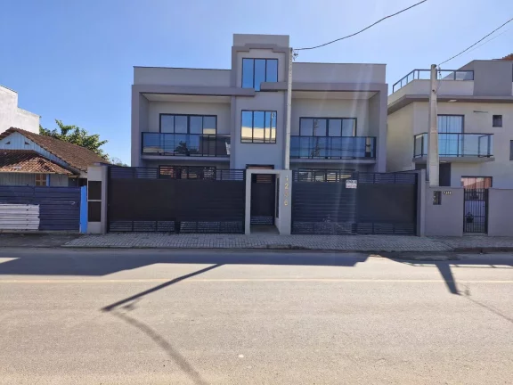 Apartamento à venda no bairro Itajuba