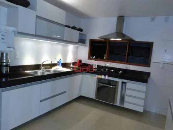 Imagem Casa com 4 dormitórios à venda, 290 m² por R$ 1.850.000,00 - Portinho - Cabo Frio/RJ