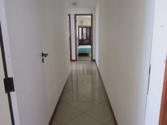 Imagem Apartamento Alto Padrão, 04 Quartos, 02 Suites, 02 Vagas de Garagem, Frente Mar, Praia do Morro, Guarapari - ES