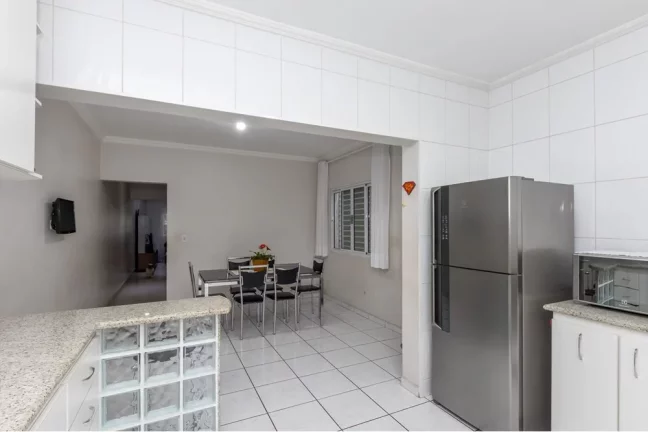 Imagem Aconchegante Sobrado em Perus: 135m², 3 quartos, 3 banheiros, 1 suíte, 2 vagas cobertas