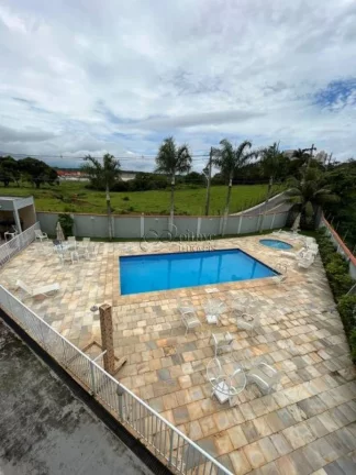 Imagem Casa de Condomínio com 3 Quartos e 3 banheiros à Venda na Glória 499 mil