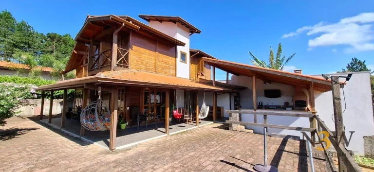 Imagem Chácara com 4 dormitórios à venda, 999 m² por R$ 650.000,00 - Campinho - Ibiúna/SP