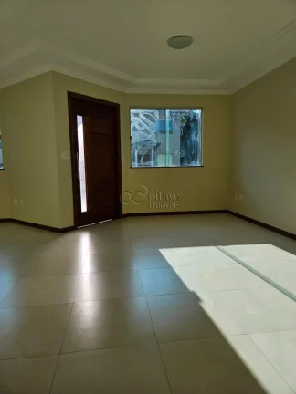 Imagem Casa para aluguel ou venda na Granja dos Cavaleiros, em condomínio, com 3 quartos sendo 1 suíte.