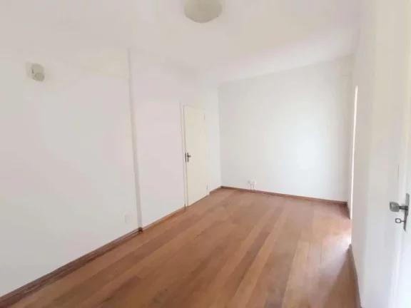 Imagem 3 Quartos com Planejados e Suíte: Apartamento em Localização Privilegiada