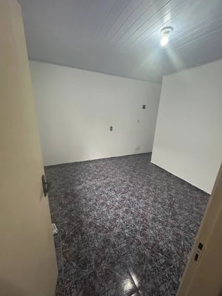 Imagem Casa Frente Locação 3 Dormitórios com 1 Vaga de garagem - Jardim Ipanema