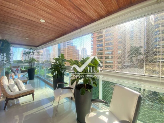 Imagem Apartamento próximo a praia a com 3 dormitórios à venda, 227 m² por R$ 3.400.000 - Embaré - Santos/SP