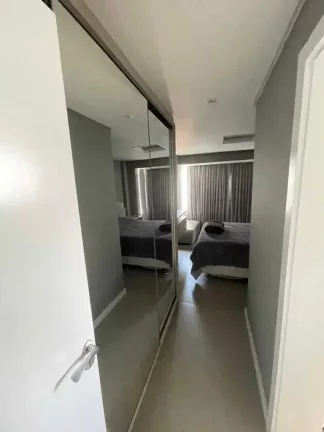 Imagem Apartamento mobiliado com 2 dormitórios sendo 1 suíte e 2 vagas de garagem na Praia Brava - Itajaí