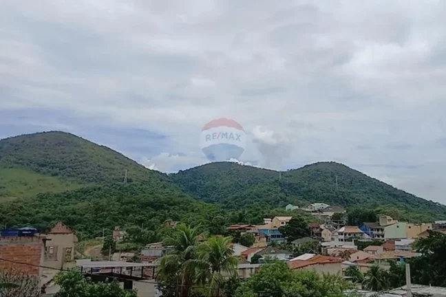 Imagem Casa para alugar com 2 quartos em Vila Valqueire