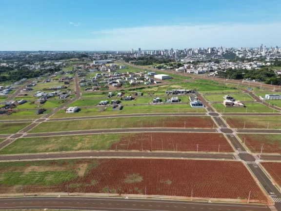 Terreno em Cascavel com infraestrutura completa - Oportunidade de investimento! Bairro Brazmadeira - Cascavel