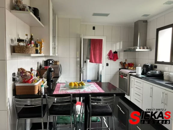 Imagem Apartamento de luxo à venda no Tatuapé, São Paulo-SP: 3 quartos, 3 suítes, 2 salas, 5 banheiros, 2 vagas de garagem, 183m².