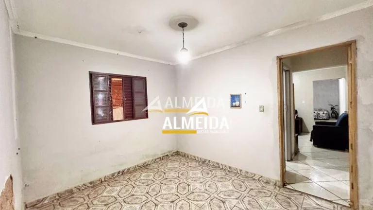 Imagem Casa com 2 dormitórios à venda, 81 m² por R$ 240.000,00 - Jardim Parque Industrial - Santa Gertrudes/SP