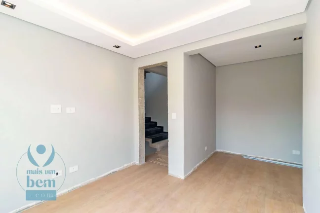 Imagem Sobrado Alto Padrão com 3 Suítes, 4 Vagas, Espaço Gourmet à venda, 290 m² por R$ 1.700.000 - Costeira - São José dos Pinhais/PR