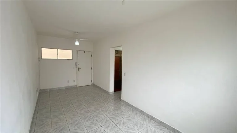 Imagem APARTAMENTO COM 29 m² - FORTE - PRAIA GRANDE SP