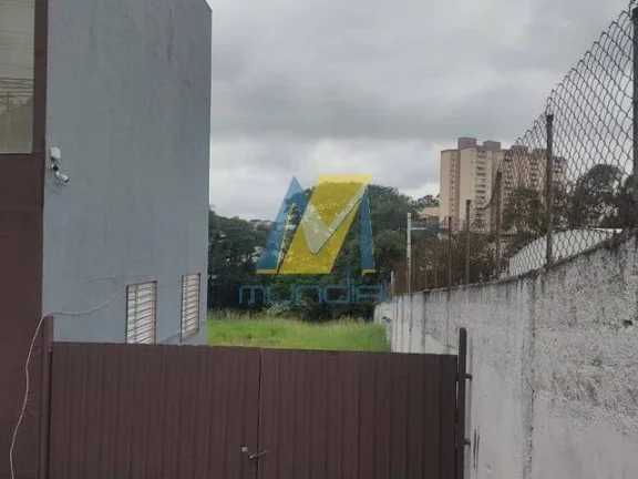 Imagem Área ampla em avenida estratégica pronta para grandes operações