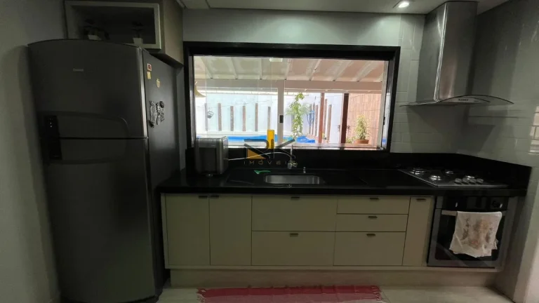 Imagem SOBRADO A VENDA NO CENTRO COM 3 DORMITÓRIOS SENDO 1 SUÍTE,SALA DE ESTAR E JANTAR,ESPAÇO GOURMET CM CHURRASQUEIRA
