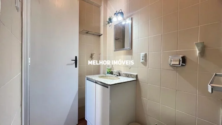 Imagem Apartamento Mobiliado com 01 dormitório na Quadra Mar de Balneário Camboriú.
