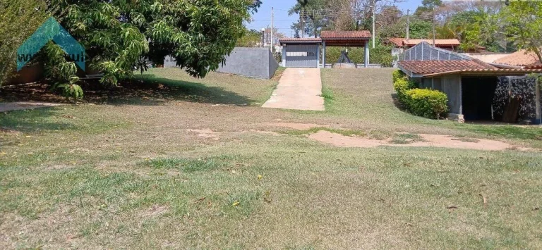 Imagem Chácara para Venda em Atibaia, Mato Dentro, 2 dormitórios, 2 banheiros, 4 vagas