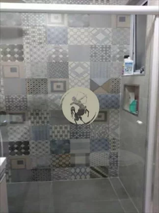 Imagem GARAGEM FECHADA. DOIS DORMITÓRIOS, SENDO UM COM SUÍTE. QUARTO DE EMPREGADA TOTALMENTE REFORMADO E ...