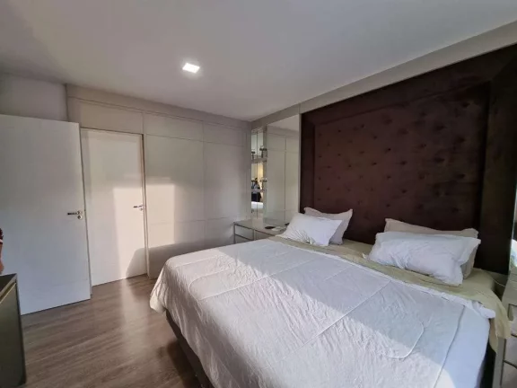Imagem Linda Casa Alto Padrão de 460m2 à Venda, 4 Suítes, Bairro Pedra Branca em Palhoça, SC.