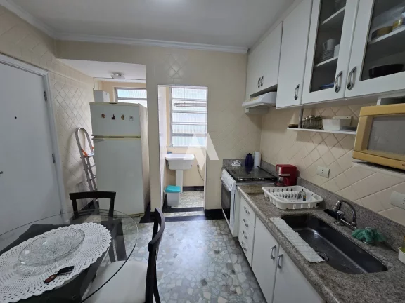 Imagem Apartamento em Pompéia, Santos/SP, 2 dormitórios, predio de frente para o mar