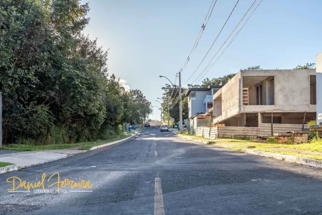 Imagem Lote vazado e de esquina na Travessa Itiquira