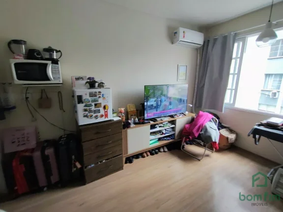 Imagem Apartamento de Kitnet, para venda, Centro Histórico, Porto Alegre/RS.