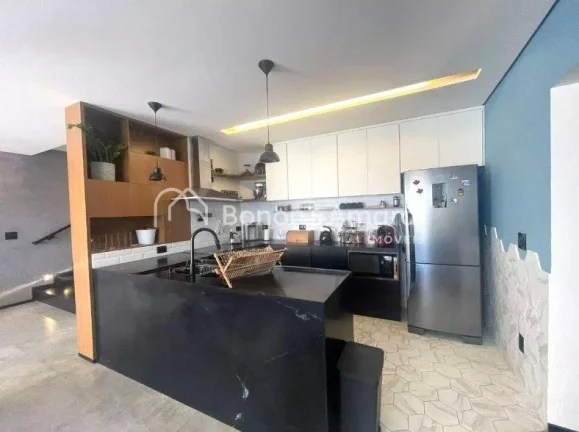 Imagem Excelente oportunidade em Valinhos/SP! Casa moderna e contemporânea à venda em condomínio fechado...